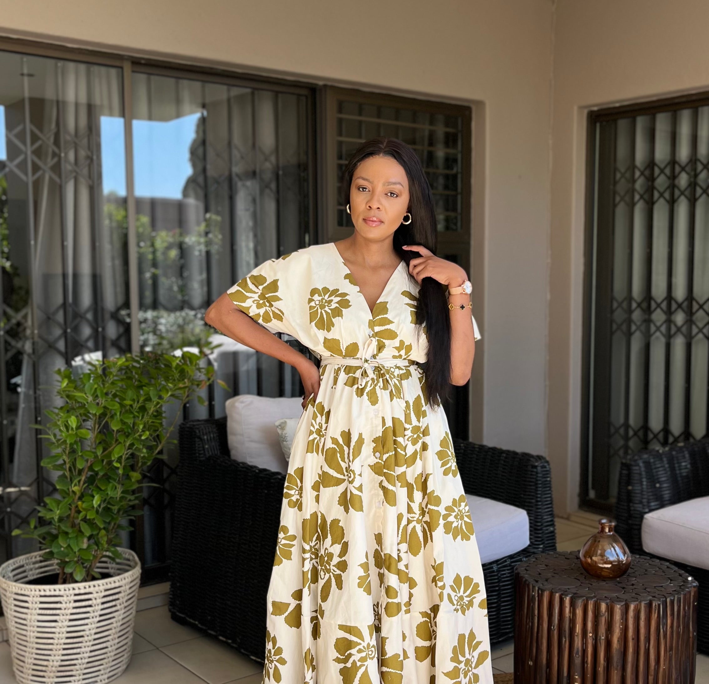 Mamabolo dress