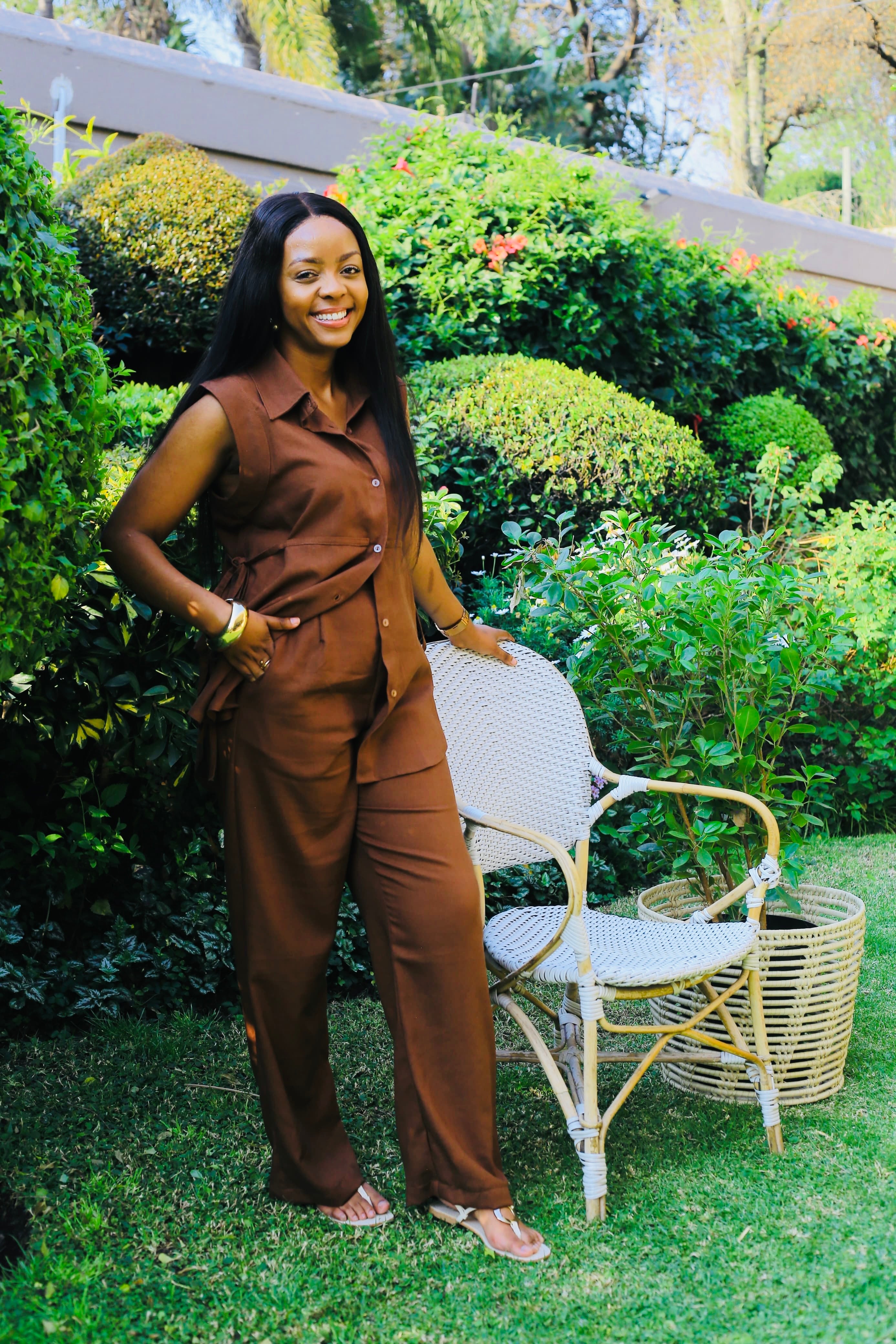 Chocolate brown set